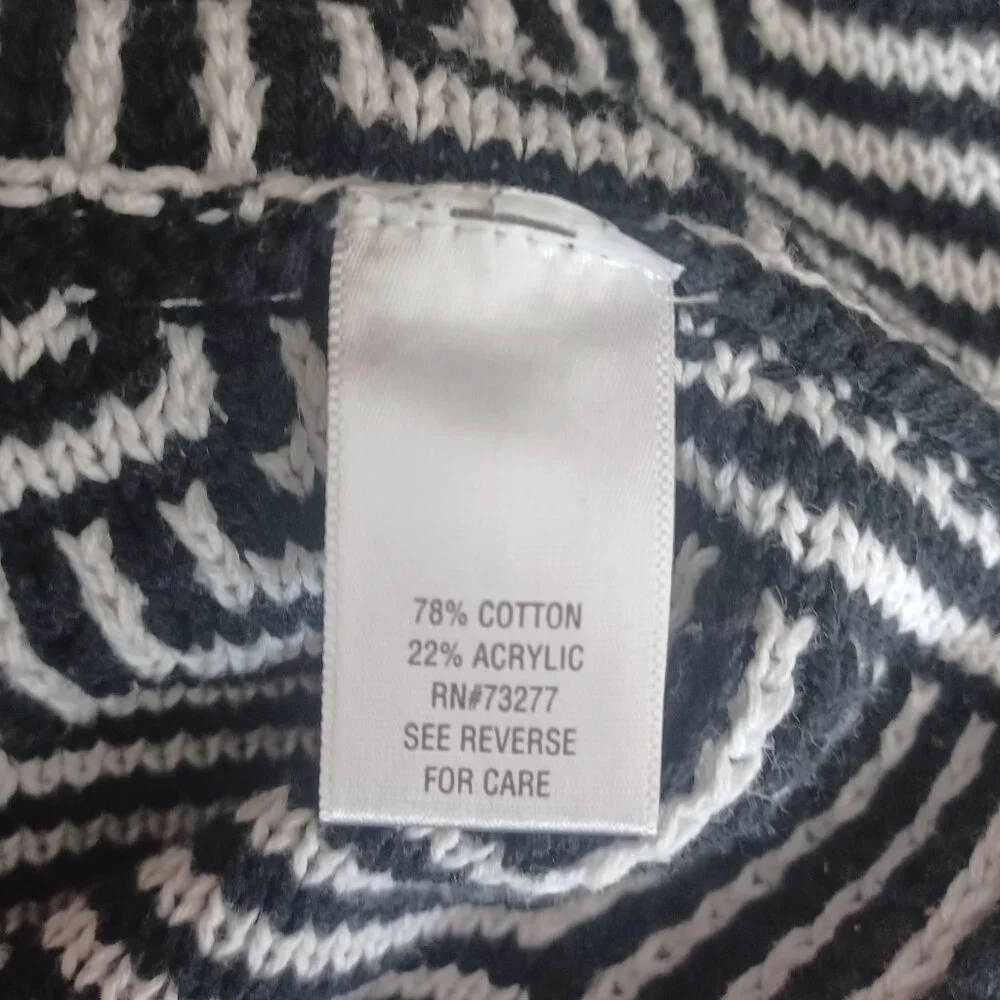 Dana Buchman Sweater - Picture 7 of 9